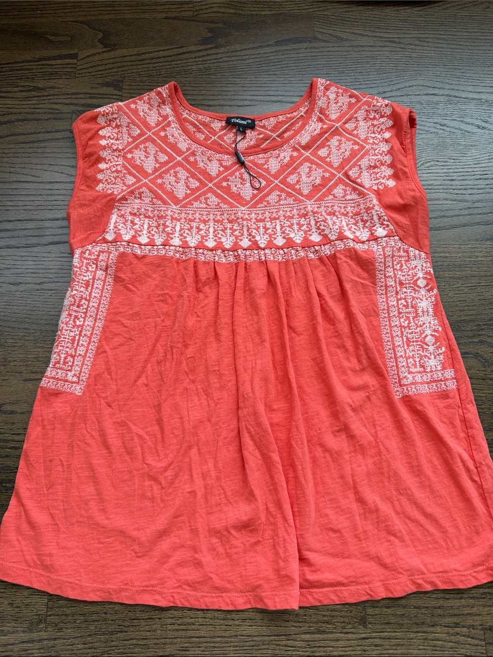 Tolani Coral Sleeveless Embroidered Tunic Top